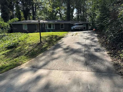 Lawn care service in Smyrna, 30080