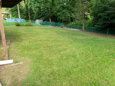 Lawn care service in Glen Burnie, 21061