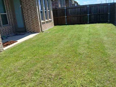 Lawn care service in Lewisville, 75056