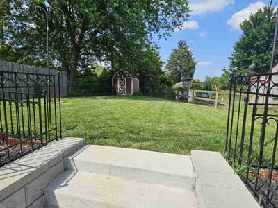 Lawn care service in Erlanger, 41018