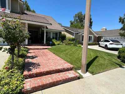 Lawn care service in Santa Clarita, 91355