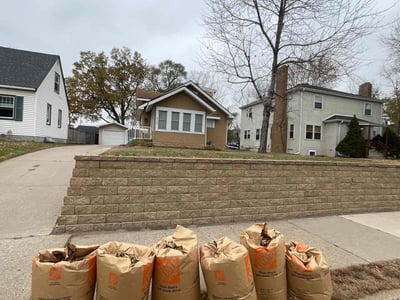 Lawn care service in Minneapolis, 55419