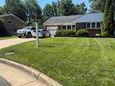 Lawn care service in Alexandria, 22309