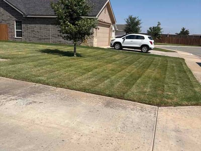 Lawn care service in Lubbock, 79407