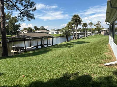 Lawn care service in Palm Coast, 32137