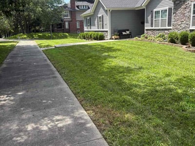 Lawn care service in Saint Joseph, 64506