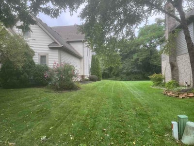 Lawn care service in Indianapolis, 46236
