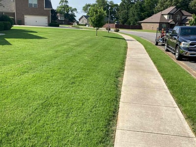 Lawn care service in Hazel Green, 35750