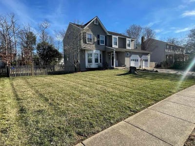 Lawn care service in Sterling, 20164