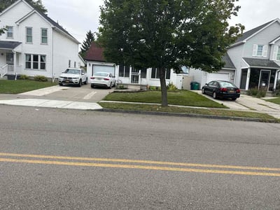 Lawn care service in Buffalo, 14204