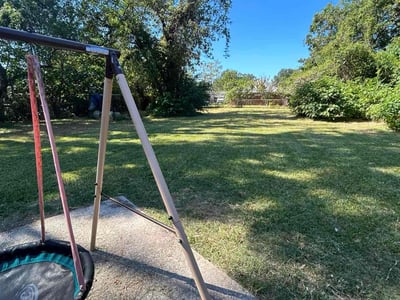 Lawn care service in Baton Rouge, 70810