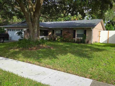 Lawn care service in Winter Springs, 32708