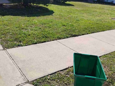 Lawn care service in Bellaire, 77401