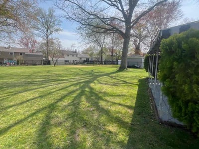 Lawn care service in Cherry Hill Township, 08003