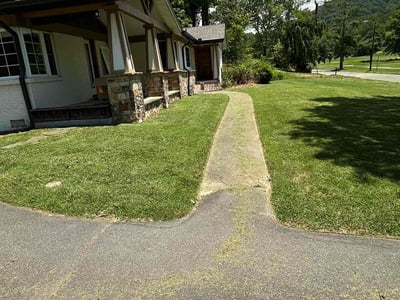 Lawn care service in Asheville, 28804