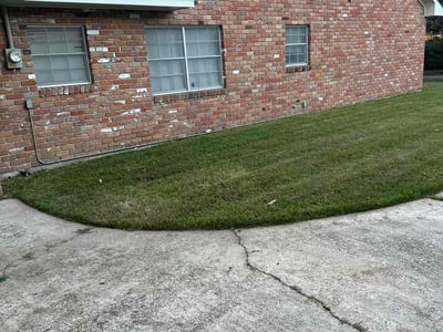 Lawn care service in Baton Rouge, 70808