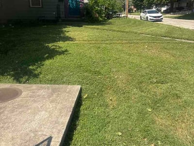Lawn care service in Independence, 64052