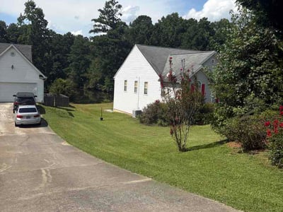 Lawn care service in Powder Springs, 30127