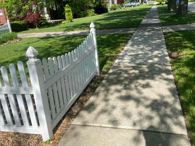 Lawn care service in Wyandotte, 48192