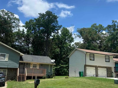 Lawn care service in Ellenwood, 30294