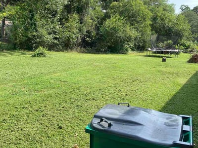 Lawn care service in Spartanburg, 29303