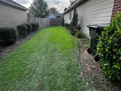 Lawn care service in Hahira, 31632