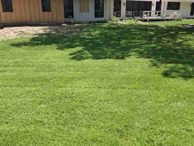 Lawn care service in Batavia, 60510