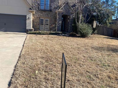 Lawn care service in Tulsa, 74133