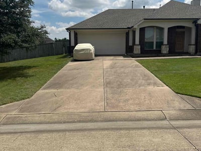 Lawn care service in Rockwall, 75087