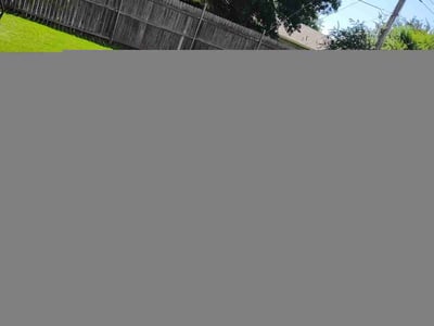 Lawn care service in Midwest City, 73110