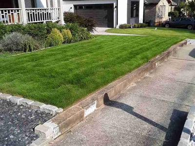 Lawn care service in Decatur, 30030