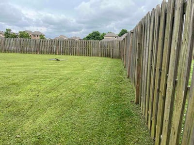 Lawn care service in Rogers, 72758