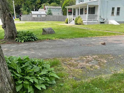 Lawn care service in Seekonk, 02771