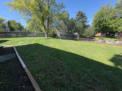 Lawn care service in Centennial, 80121