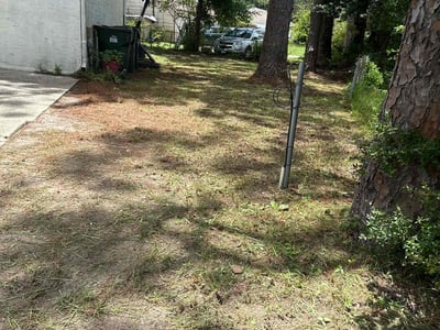 Lawn care service in Pensacola, 32526