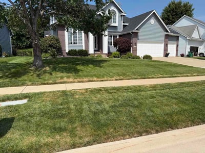 Lawn care service in West Des Moines, 50266