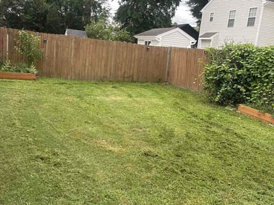 Lawn care service in Chesapeake, 23320