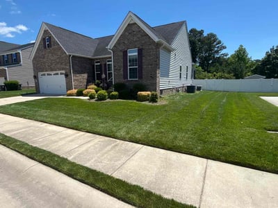 Lawn care service in Poquoson, 23662