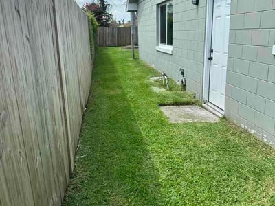 Lawn care service in Orlando, 32839