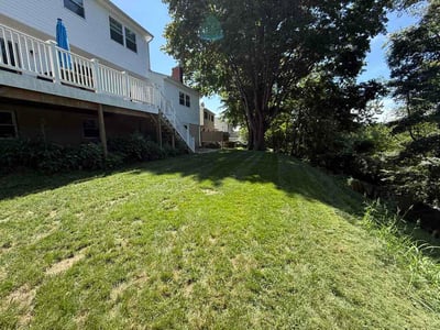 Lawn care service in Wilmington, 19808