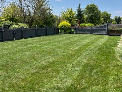 Lawn care service in Brownsburg, 46112
