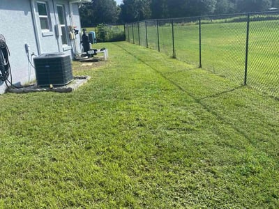 Lawn care service in Ocala, 34472