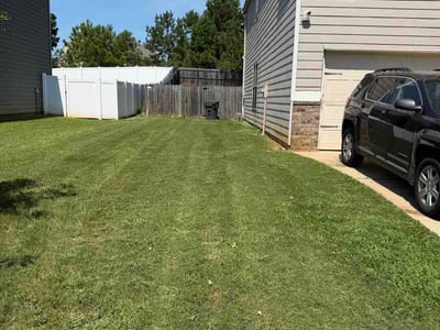 Lawn care service in Covington, 30016