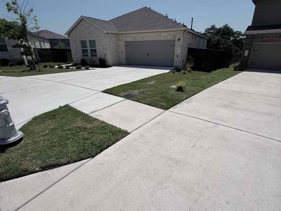 Lawn care service in Leander, 78641