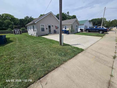 Lawn care service in Liberty, 64068