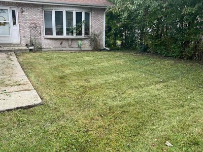 Lawn care service in Hazel Crest, 60429