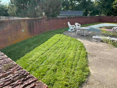 Lawn care service in Dayton, 45434