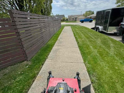 Lawn care service in Warren, 48088