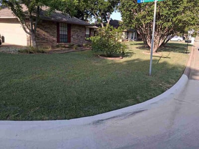 Lawn care service in North Richland Hills, 76182