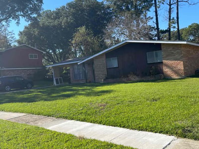 Lawn care service in Baton Rouge, 70808